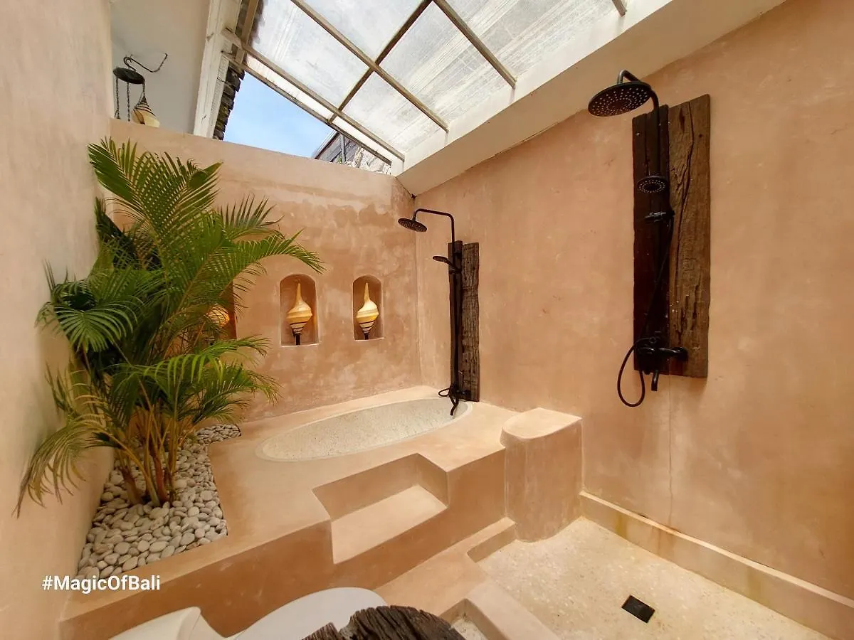 Ocean Star Villa Three Near Kudeta Beach 塞米亚克