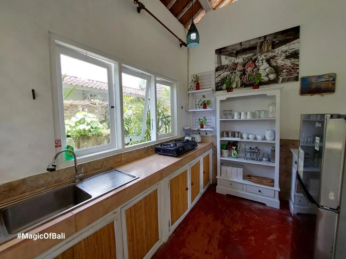 Ocean Star Villa Three Near Kudeta Beach 塞米亚克 印尼
