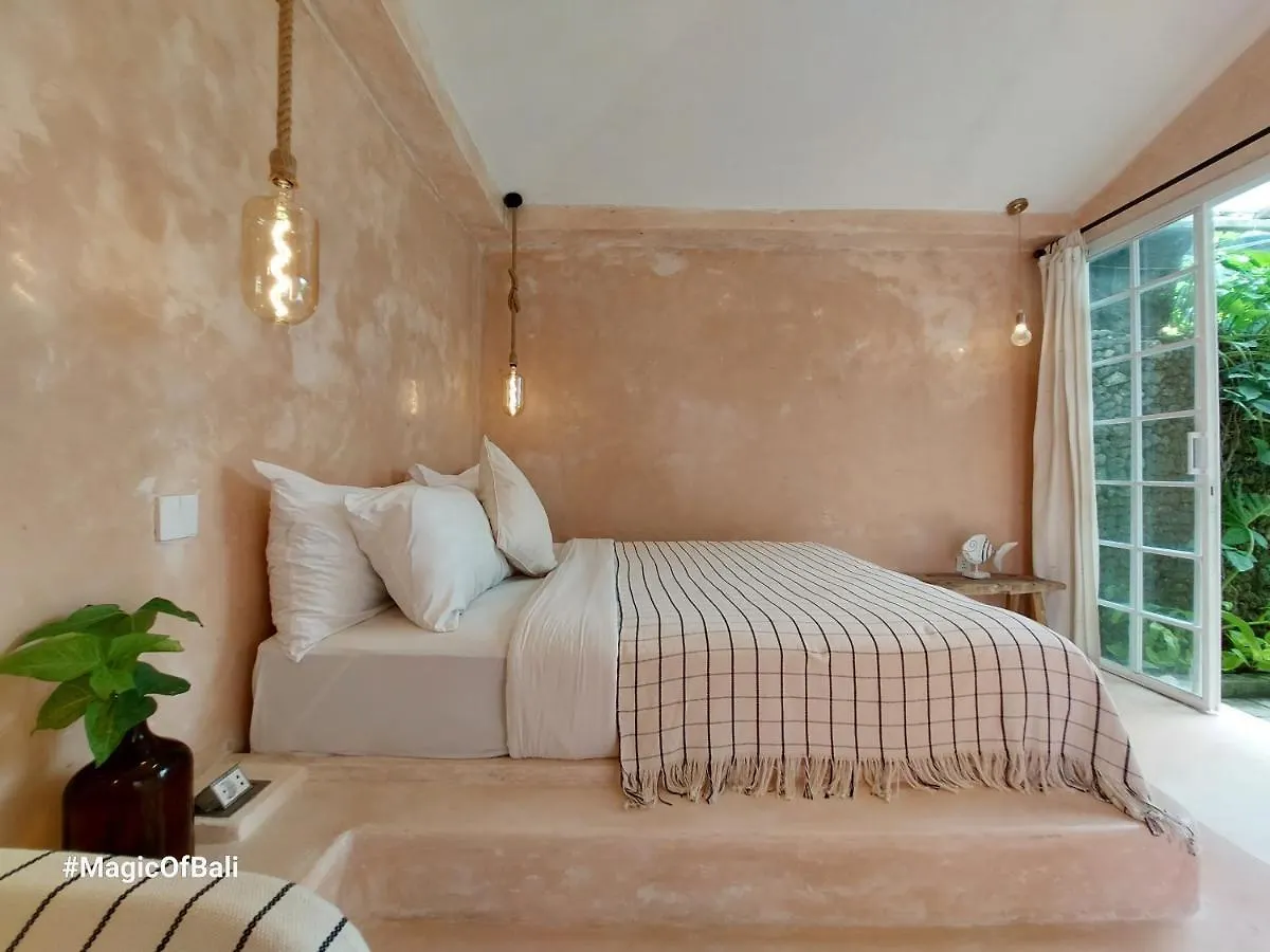 Ocean Star Villa Three Near Kudeta Beach 세미냑