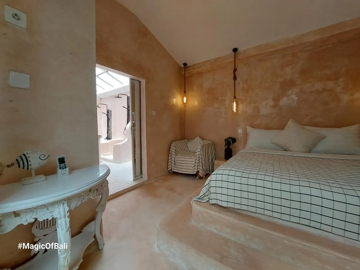 Ocean Star Villa Three Near Kudeta Beach 세미냑
