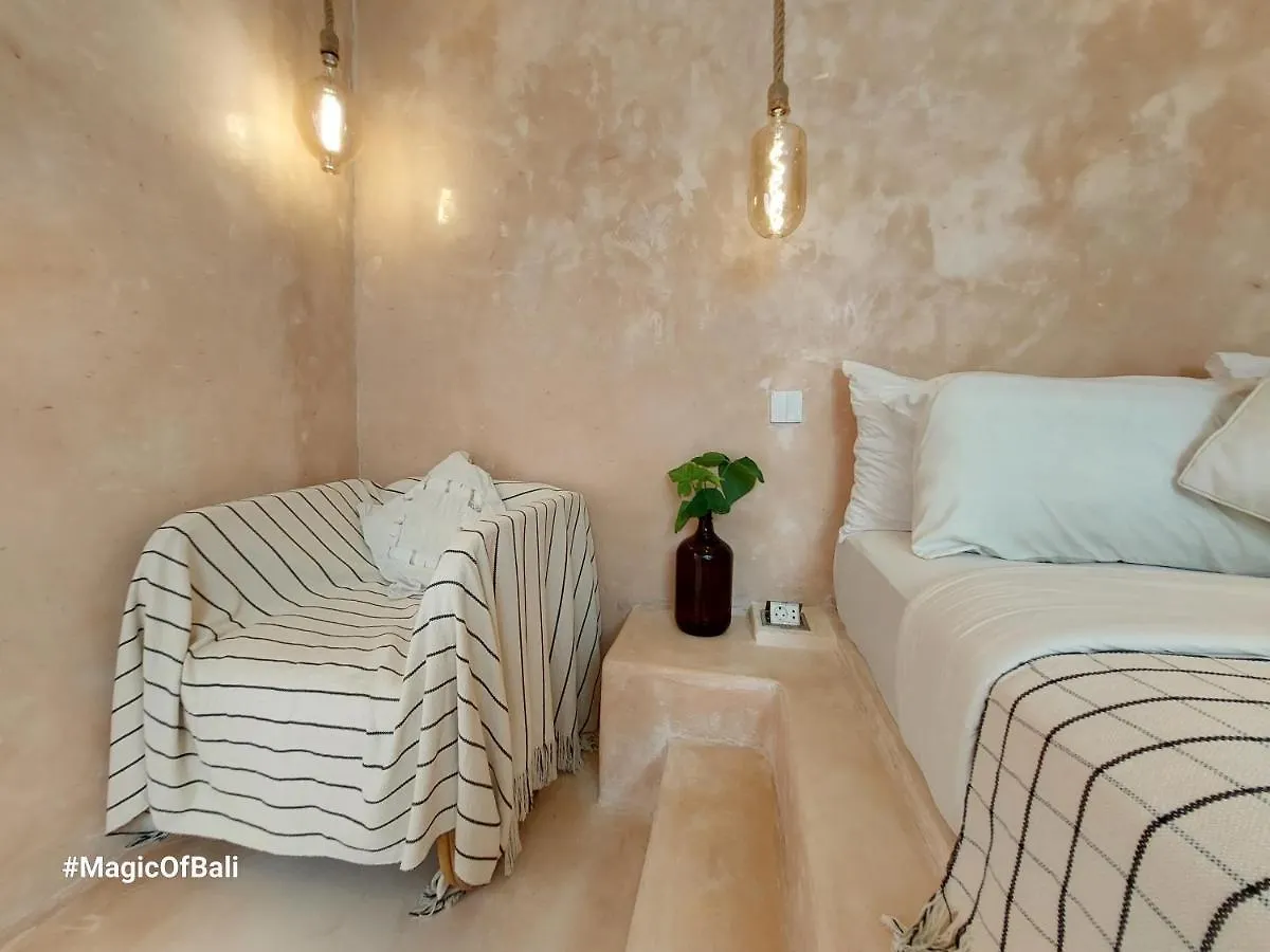 Ocean Star Villa Three Near Kudeta Beach 세미냑
